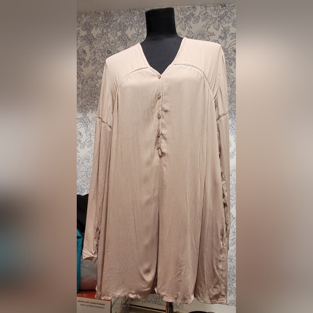 NWT Baggage Long Sleeve Romper in Taupe